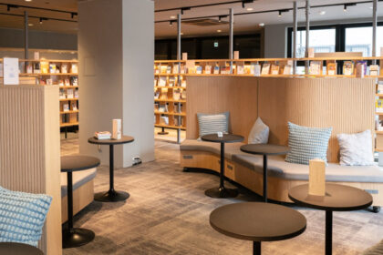 BOOK HOTEL京都九条のラウンジ